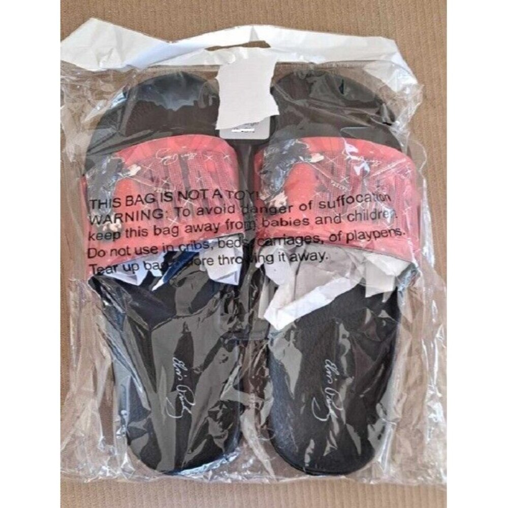 New 7.5 to 8 Red Sandals Elvis Presley Slip On 68 Comeback Flip Flops Photo NIP - Picture 3 of 4